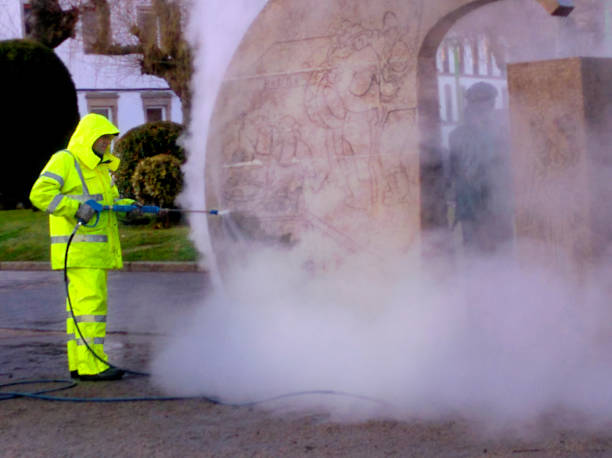 Best Garage Pressure Washing  in Watertown, WI